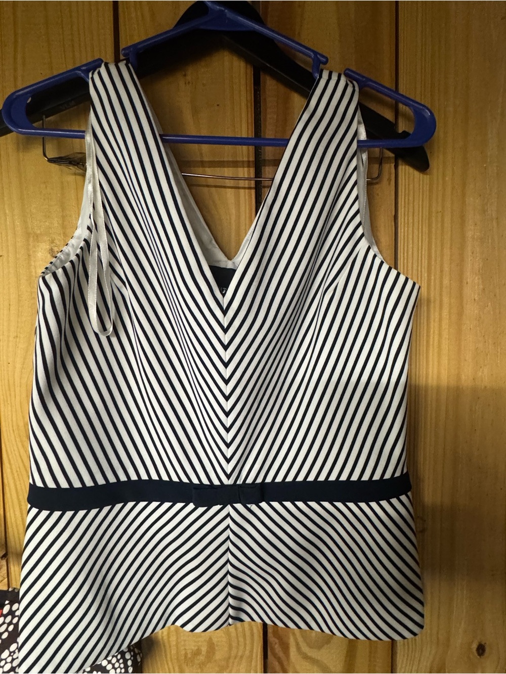 Positive Attitude Navy Blue & White Mitered Chevron Stripe Sleeveless Top Size 6